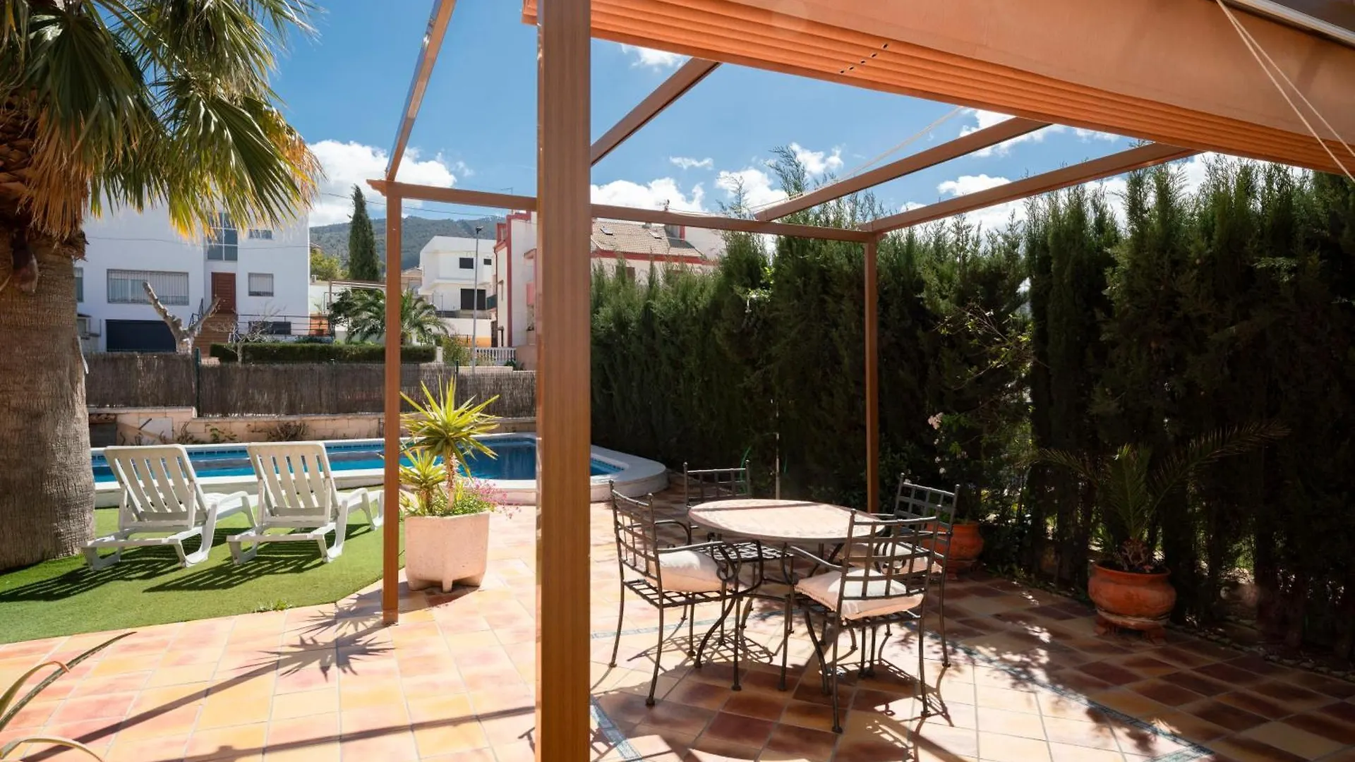 Casa Con Piscina Privada De Agua Salada Villa La Guardia de Jaen 0*,  Spain