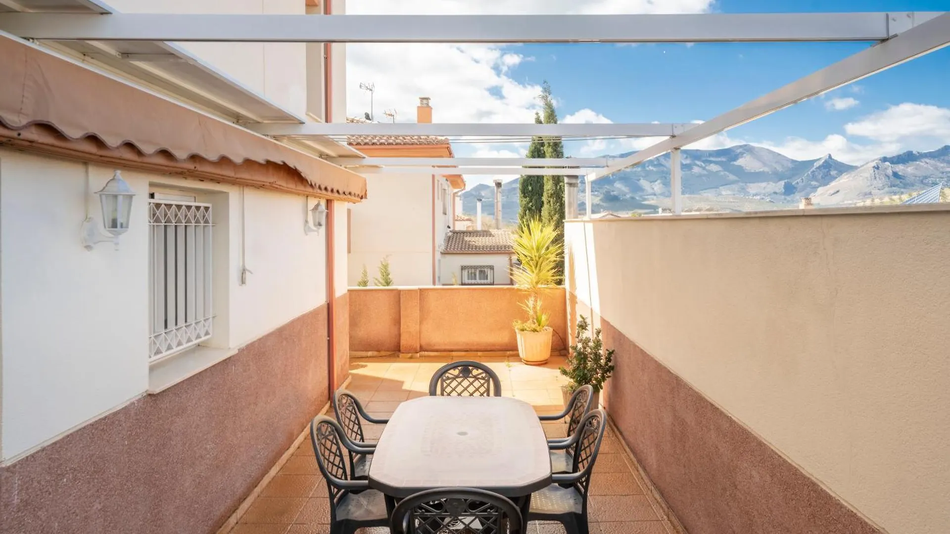 Casa Con Piscina Privada De Agua Salada Villa La Guardia de Jaen Spain